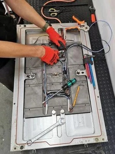 naprawa narzędzi zgrzewających